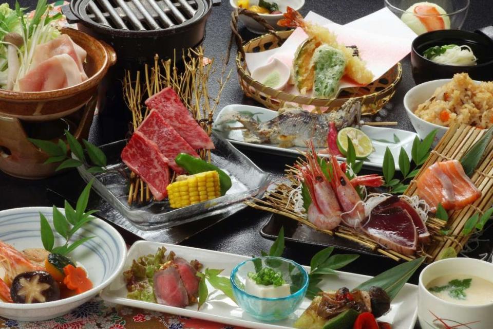 【トリプルルーム】地元食材満載！国産牛リブロース♪和会席プランの画像
